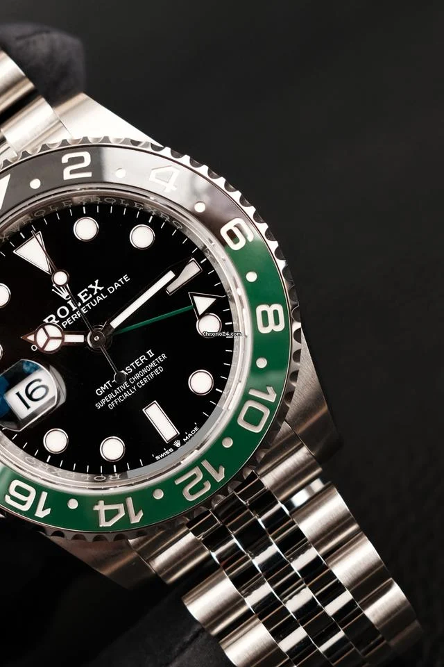 ROLEX GMT MASTER 2 STAINLESS STEEL WATCH - Image 5