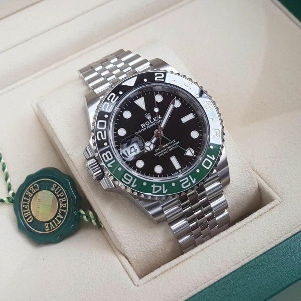 ROLEX GMT MASTER 2 STAINLESS STEEL WATCH - Image 2