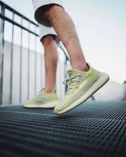 Branded Yezzy Boost 350 v2 Antilia Non Reflective - Image 6