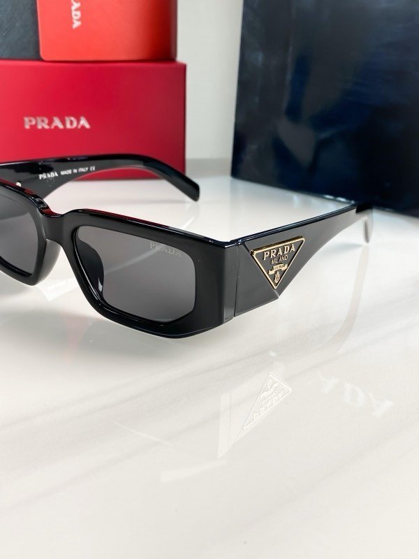 Prada black 9143 - Image 3